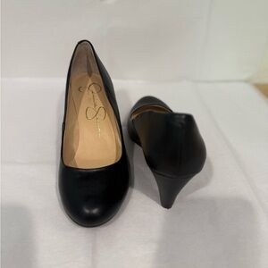 Jessica Simpson Black Wedge Pumps